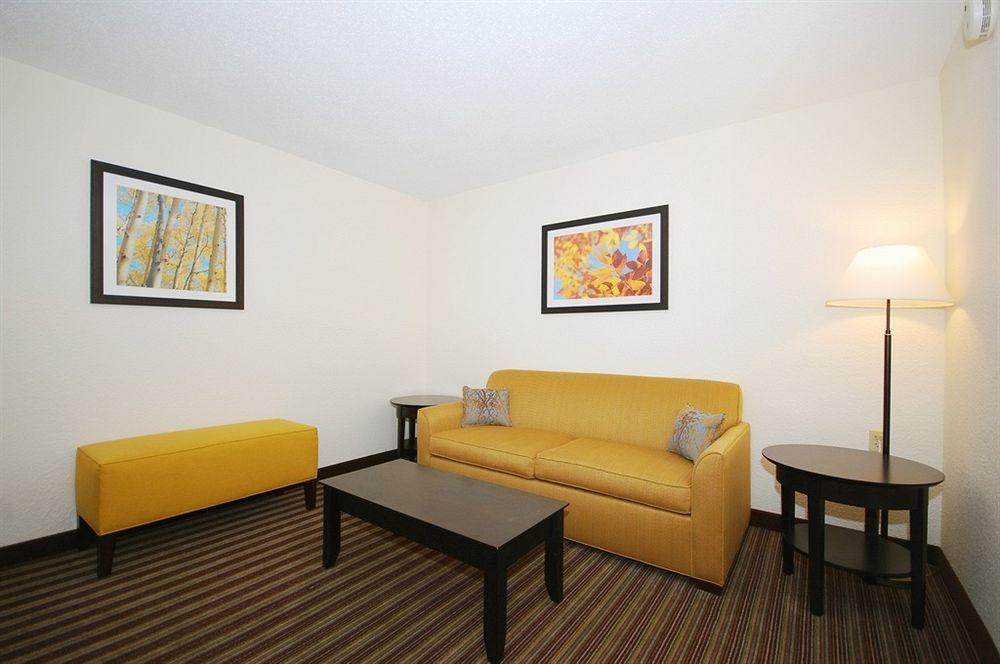Best Western Plus Newark/Christiana Inn Bear Exterior foto